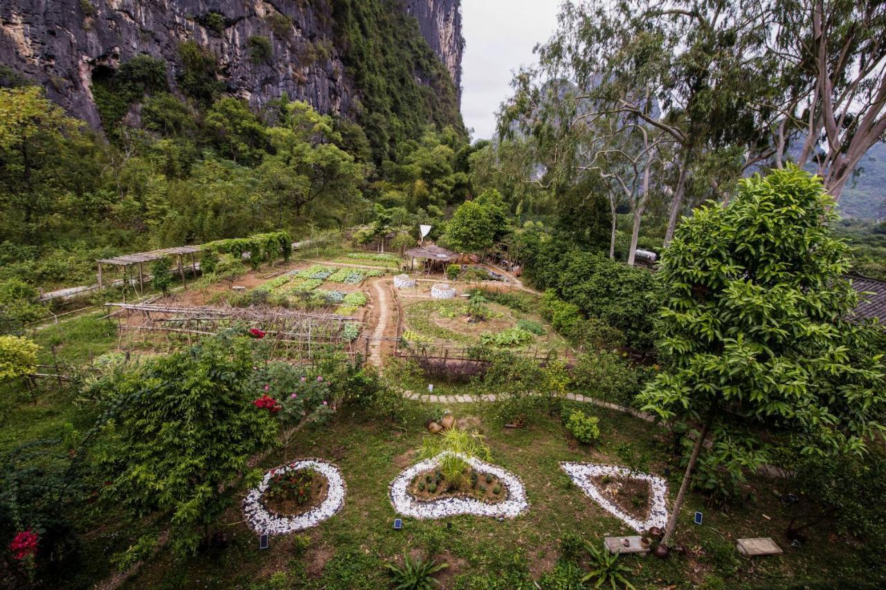 Nirvana Organic Farm Inn Янгшуо Екстериор снимка
