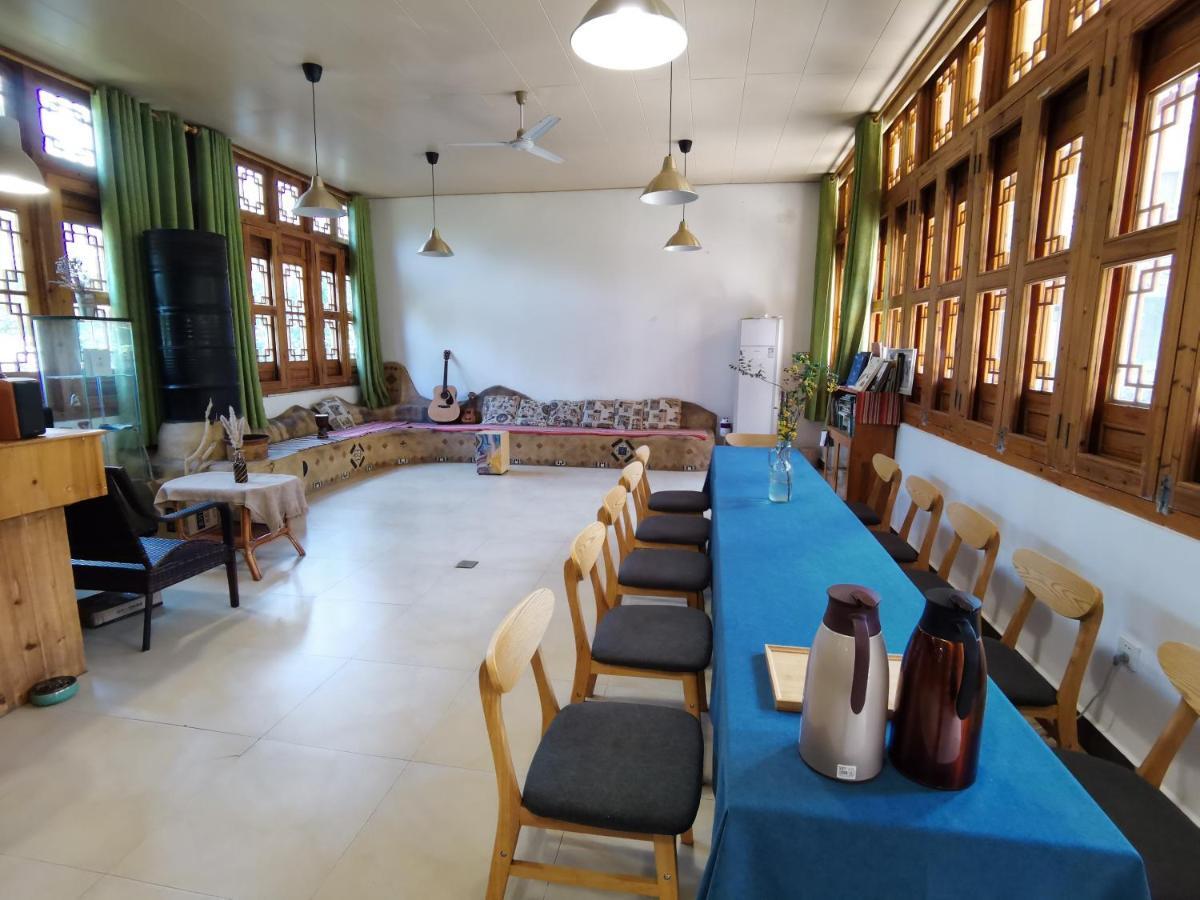 Nirvana Organic Farm Inn Янгшуо Екстериор снимка